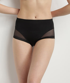 Culotte taille haute invisible noire Generous Limited Edition de Dim