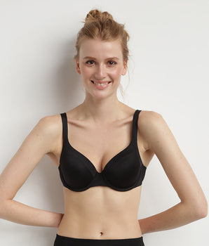 Generous Invisible black wireless bra