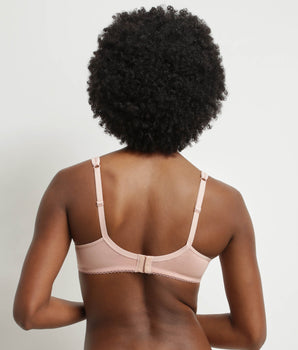 Soutien-gorge emboitant en coton bio et plumetis Rose Generous