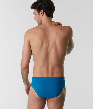 Blaue Badehose mit kontrastierendem Bund