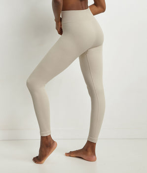 Legging femme Beige en maille côtelée Dim Comfywear