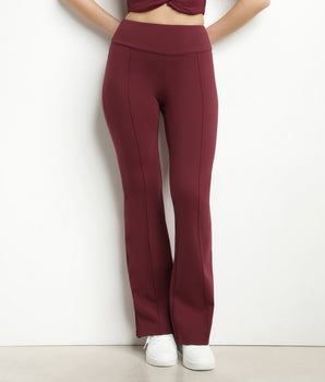 Ausgestellte Damen-Sporthose aus weichem Jersey Burgundy Dim Move