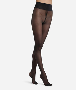 Black Diam’s Jambes Fuselées 25 leg shaper tights