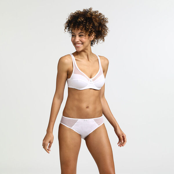 Generous Broderie White full cup underwired bra