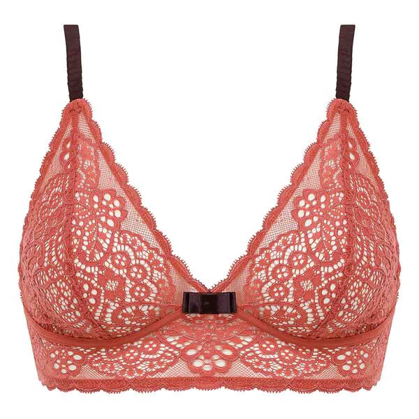 Red lace non-wired bra