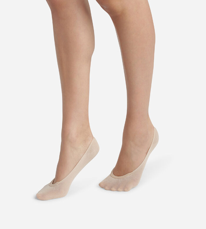 DIM Up Sublim 15 sheer no-dig hold ups with a satin sheen in capri