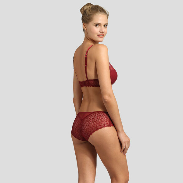 Dim Daily Glam red lace and dotted swiss mesh bra