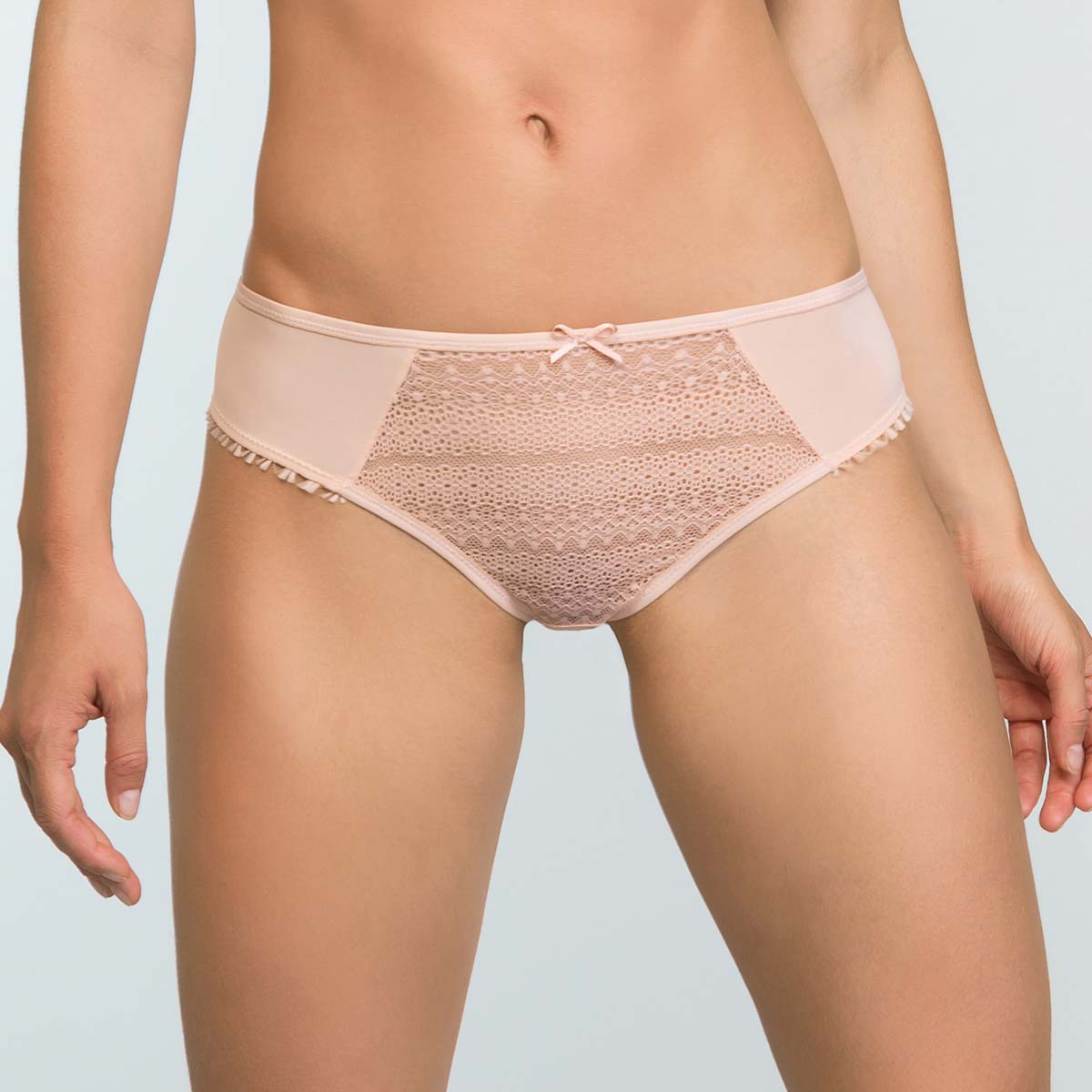 Women's Briefs in Nude Pink Lace Mod by Dim